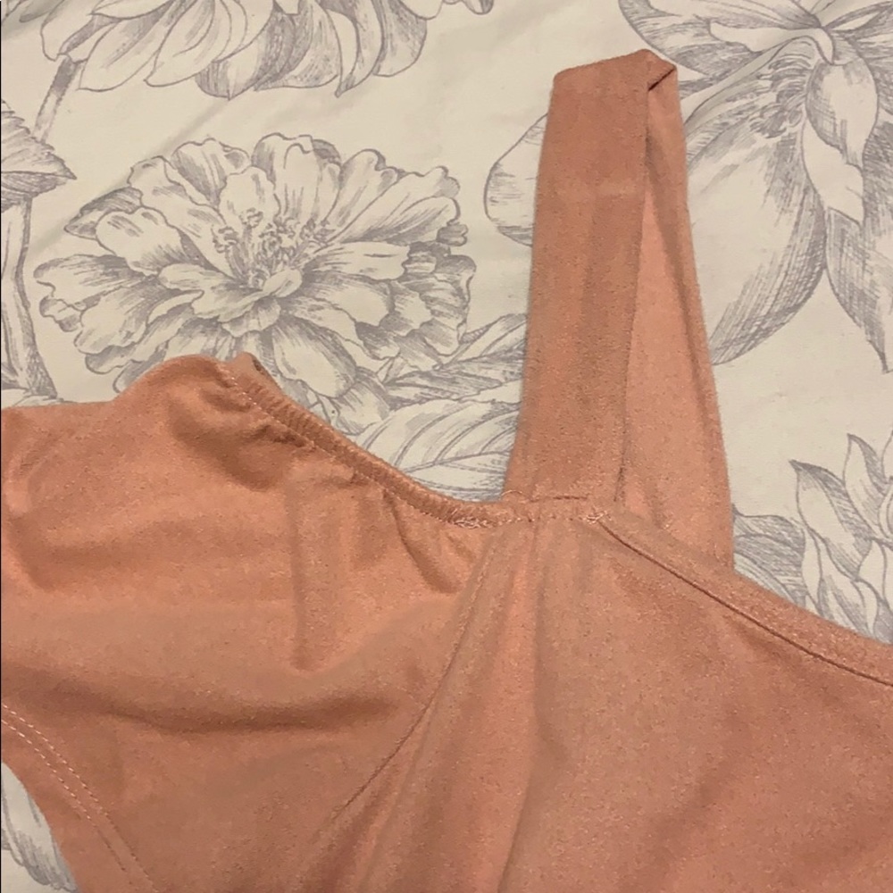 Top - Picture 2 of 3